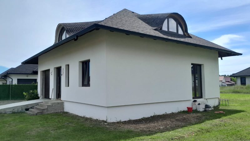 Casă de vânzare