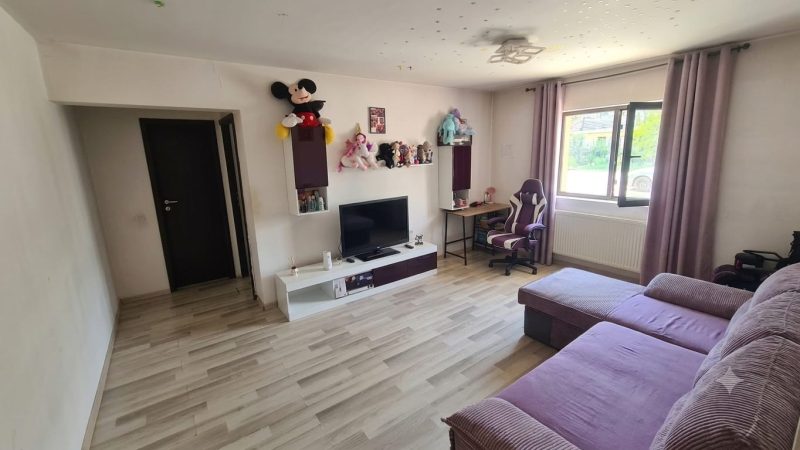Apartament cu 2 camere